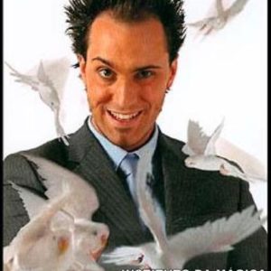 PARAKEET MAGIC by Dave Womach (Manipulação com Periquitos) ***FRETE GRÁTIS***